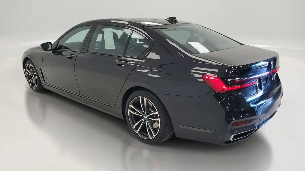 2022 BMW 7 Series 740i xDrive
