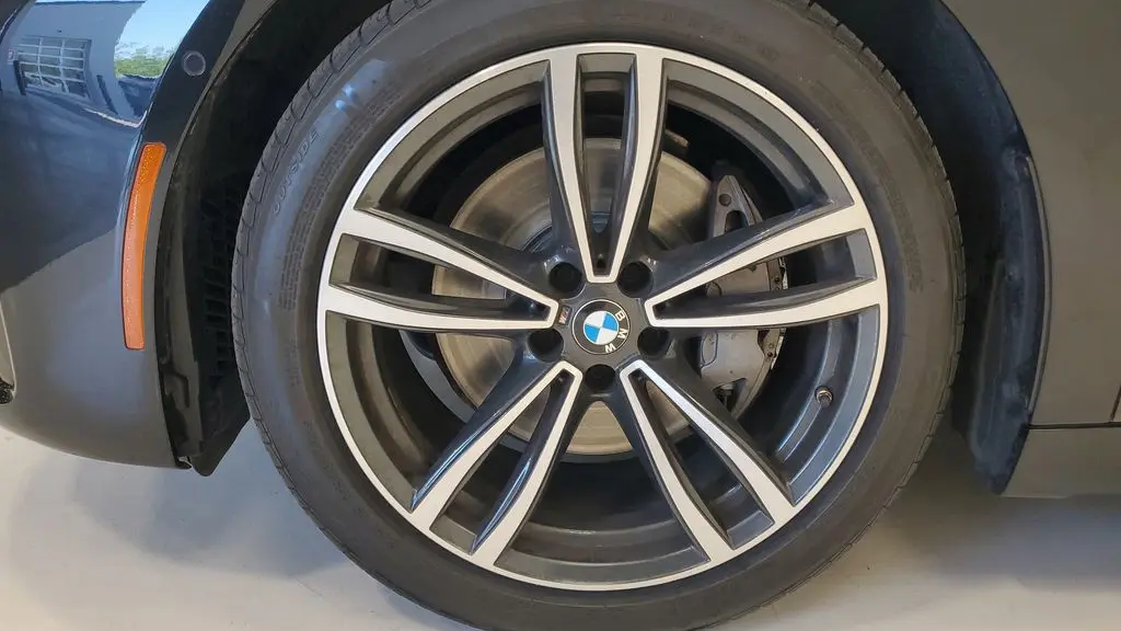 2022 BMW 7 Series 740i xDrive