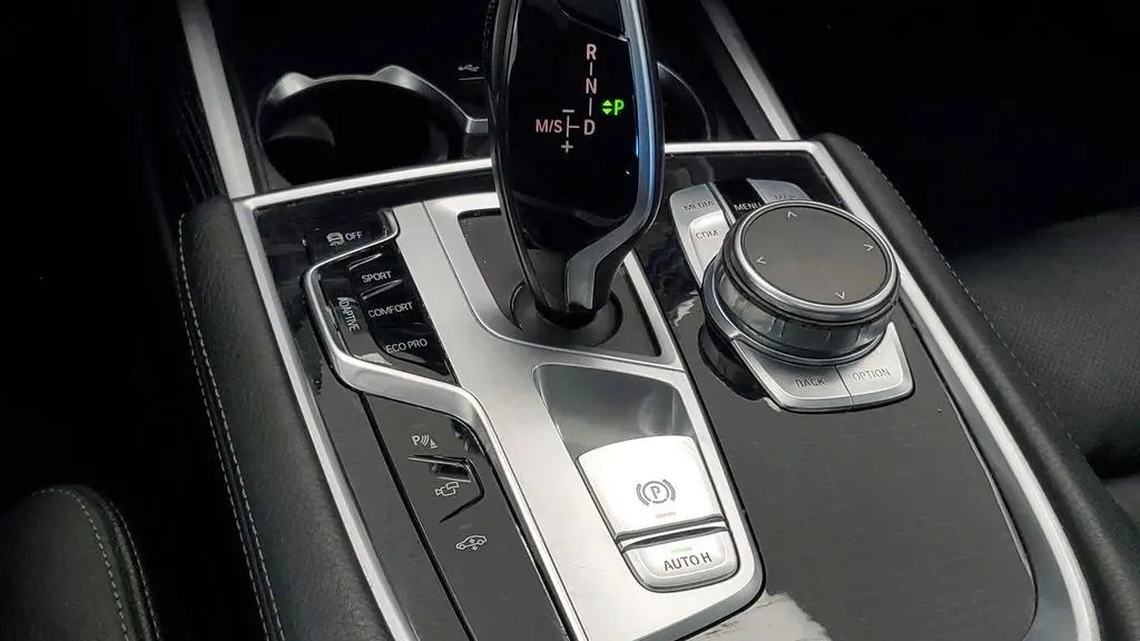 2022 BMW 7 Series 740i xDrive