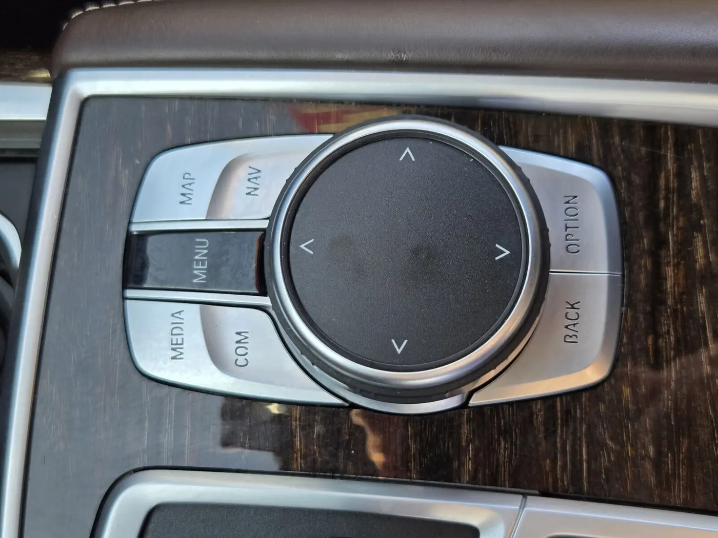 2022 BMW 740li - $37,850