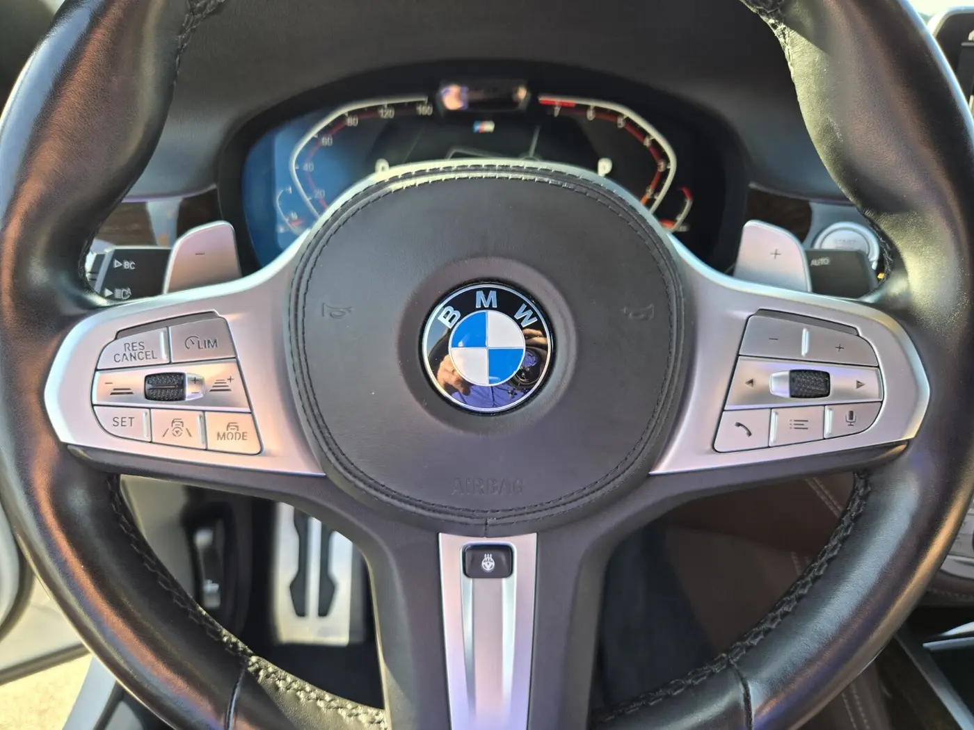 2022 BMW 740li - $37,850