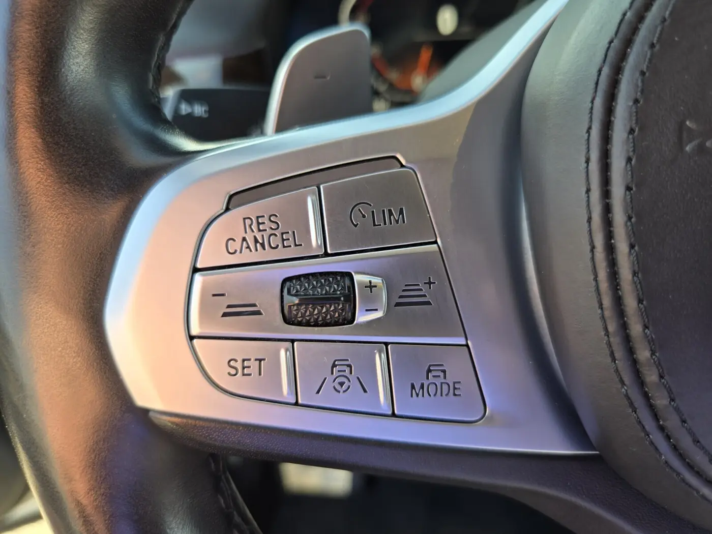 2022 BMW 740li - $37,850