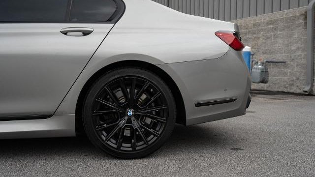 2022 BMW 7 Series 750i xDrive