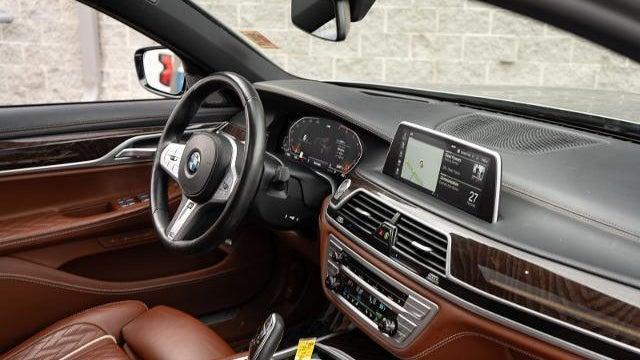 2022 BMW 7 Series 750i xDrive