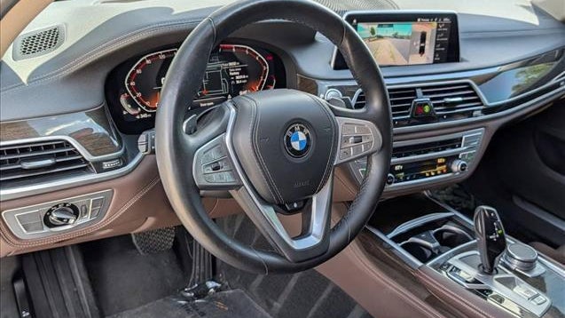 2022 BMW 7 Series 750i xDrive