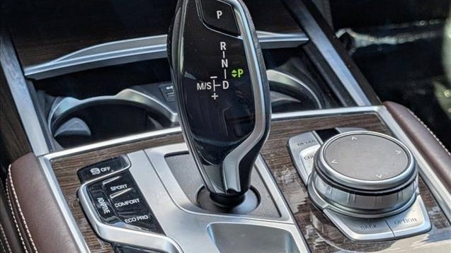 2022 BMW 7 Series 750i xDrive