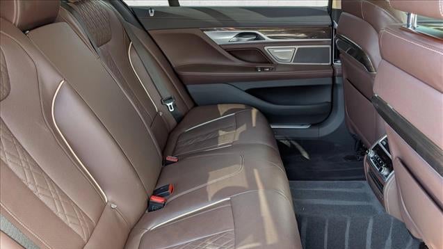 2022 BMW 7 Series 750i xDrive