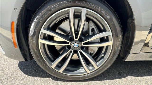 2022 BMW 7 Series 750i xDrive
