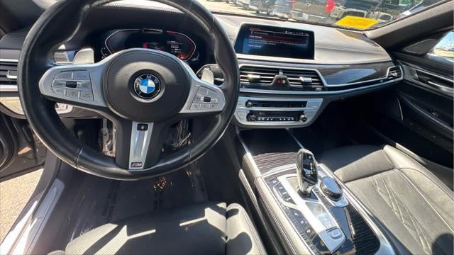 2022 BMW 7 Series 750i xDrive