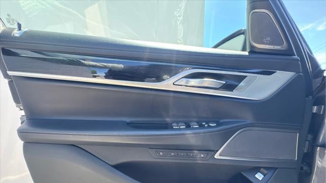 2022 BMW 7 Series 750i xDrive