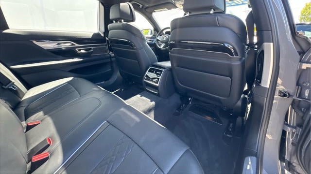 2022 BMW 7 Series 750i xDrive
