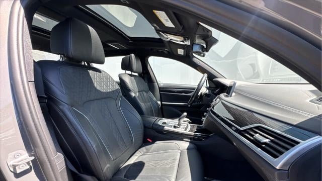 2022 BMW 7 Series 750i xDrive