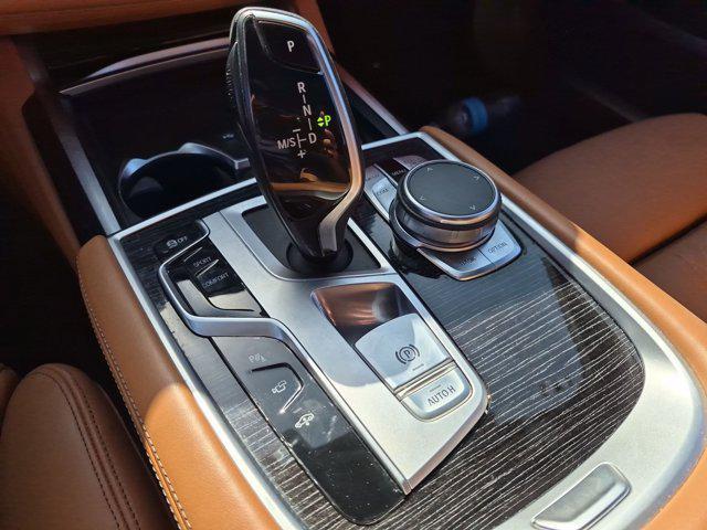2020 BMW 750i - $34,777