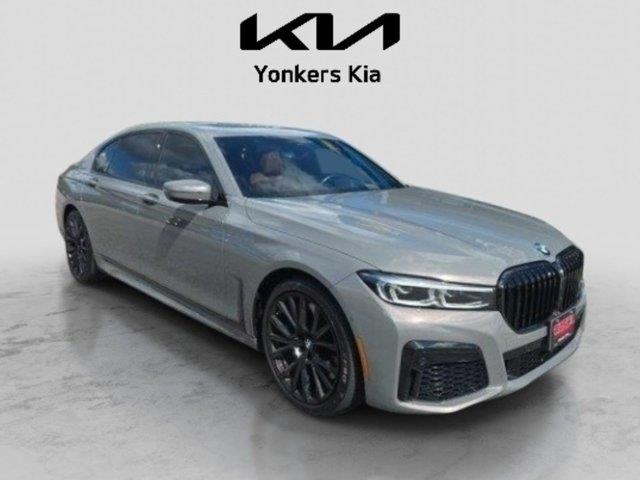 2022 BMW 750li