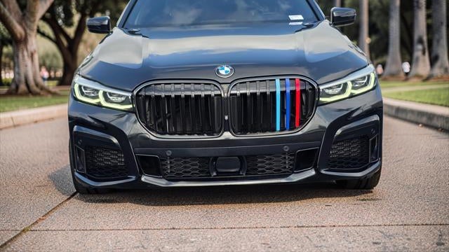 2021 BMW 7 Series M760i xDrive