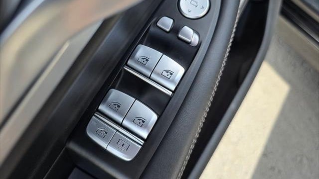 2021 BMW 7 Series M760i xDrive