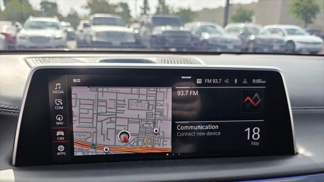 2021 BMW 7 Series M760i xDrive