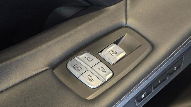 2021 BMW 7 Series M760i xDrive