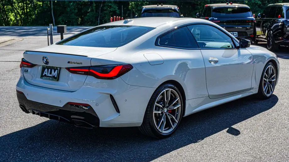 2024 BMW 4 Series M440i