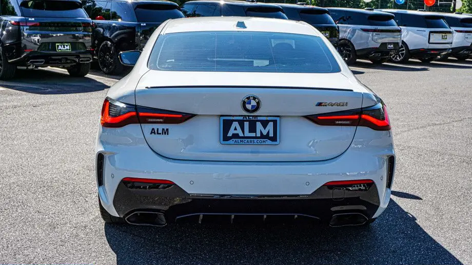 2024 BMW 4 Series M440i