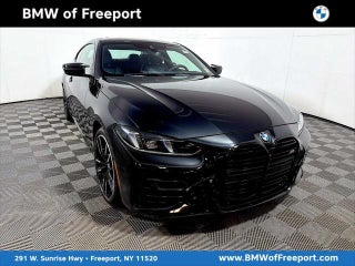 2025 BMW 4 Series with Black Sapphire Metallic Exterior