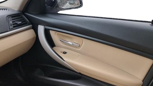 2018 BMW 3 Series 320i xDrive