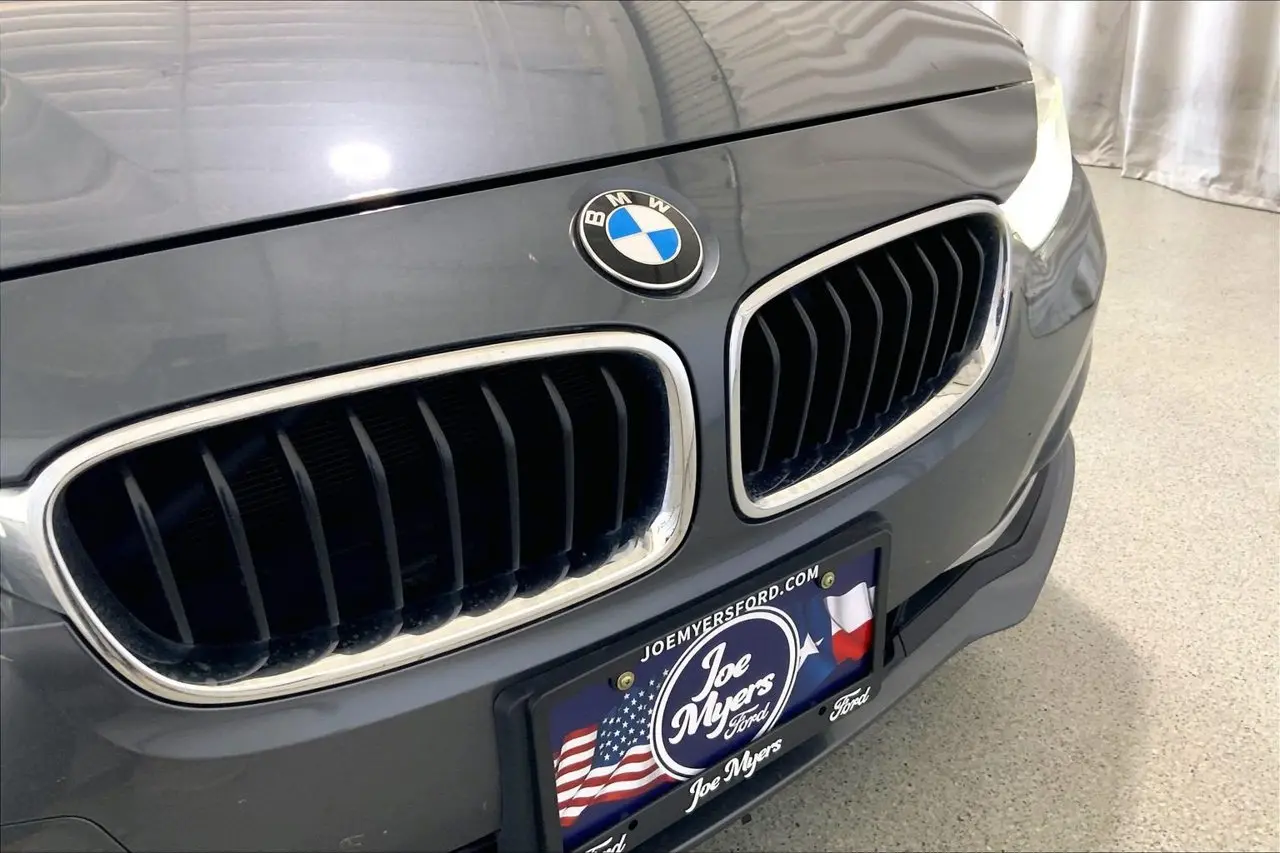 2018 BMW 330i - $17,636