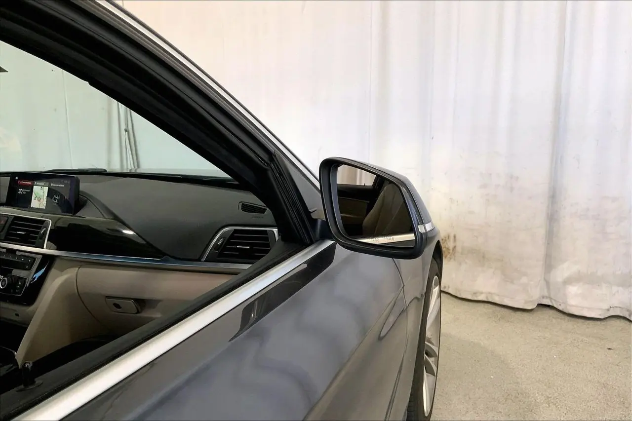 2018 BMW 330i - $17,636