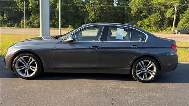 2017 BMW 3 Series 330i