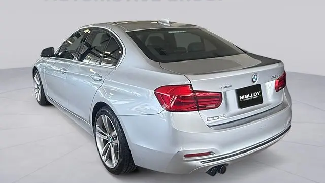 2018 BMW 3 Series 330i xDrive