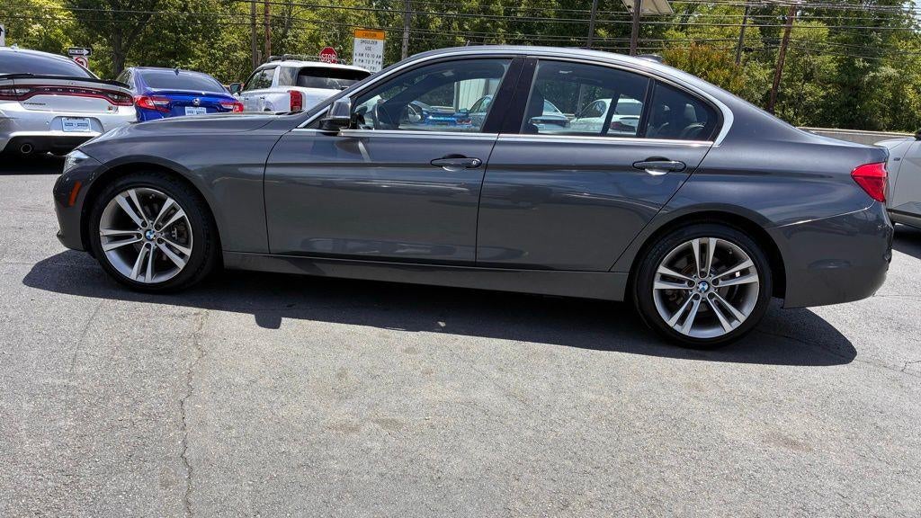 2018 BMW 3 Series 330i xDrive