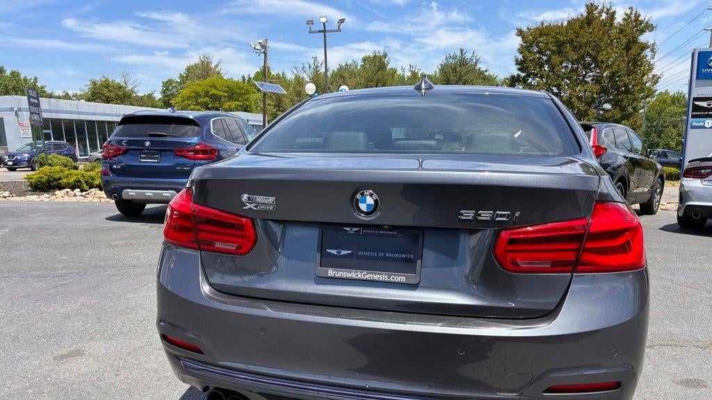 2018 BMW 3 Series 330i xDrive