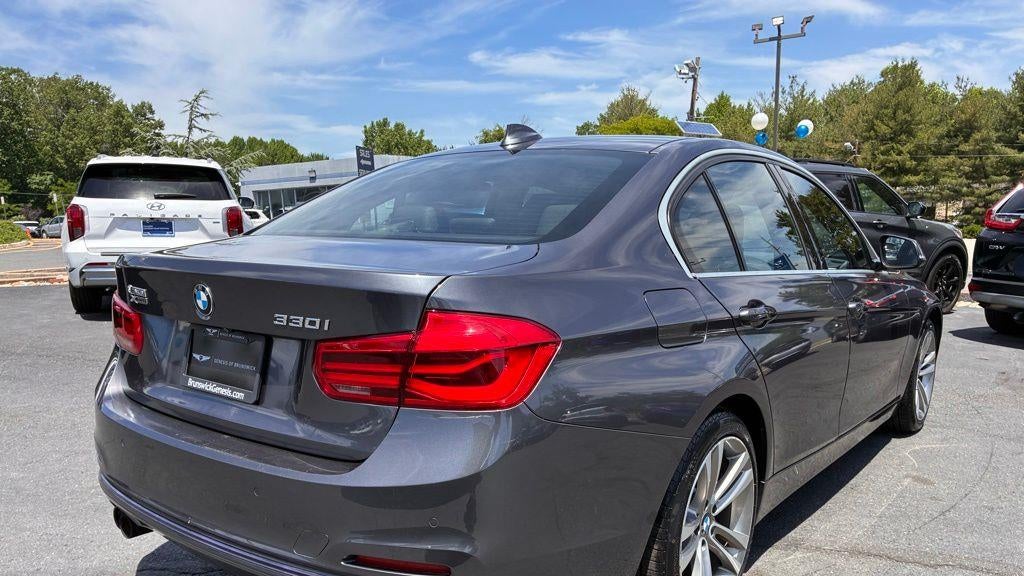 2018 BMW 3 Series 330i xDrive