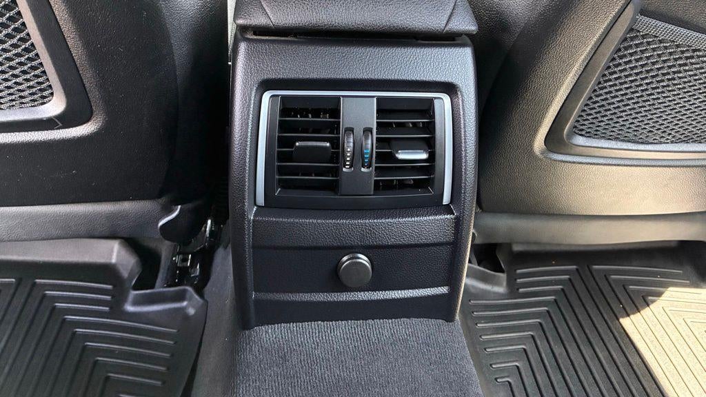 2018 BMW 3 Series 330i xDrive