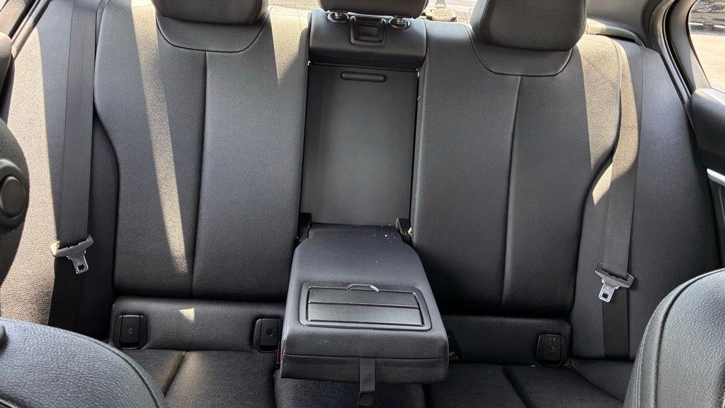 2018 BMW 3 Series 330i xDrive
