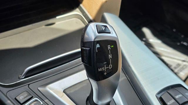 2017 BMW 3 Series 330e iPerformance