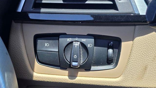 2017 BMW 3 Series 330e iPerformance