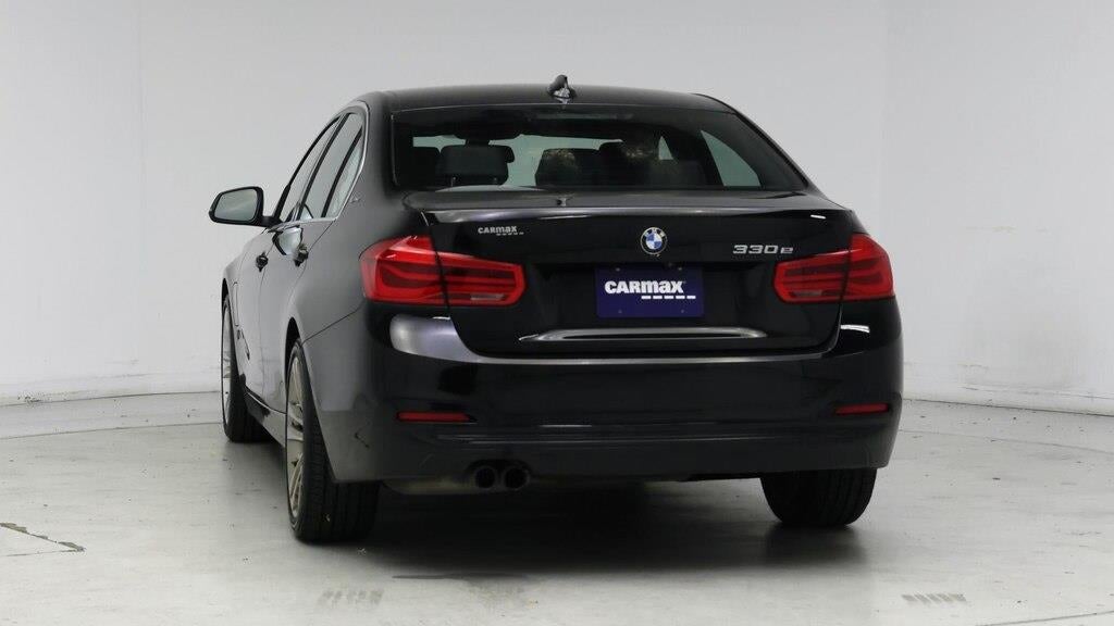 2018 BMW 3 Series 330e iPerformance