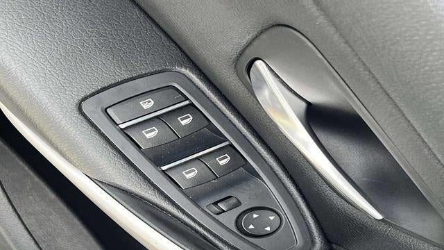 2016 BMW 3 Series 320i xDrive