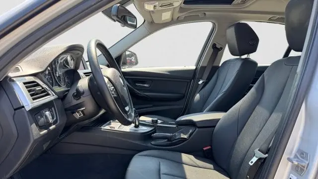 2018 BMW 3 Series 320i xDrive