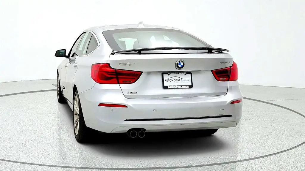 2018 BMW 330i - $14,495