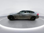 2017 3 Series Thumbnail 5