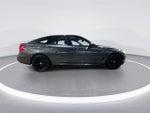 2017 3 Series Thumbnail 9