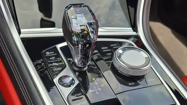 2022 BMW 8 Series 840i