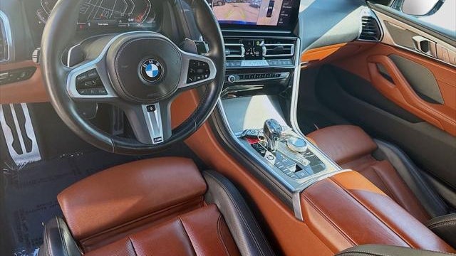 2023 BMW 8 Series 840i