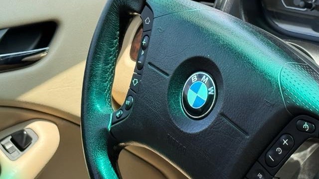 2001 BMW 3 Series 330i