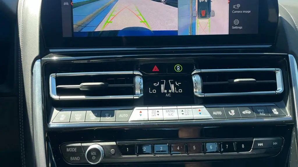 2025 BMW 8 Series M850i xDrive