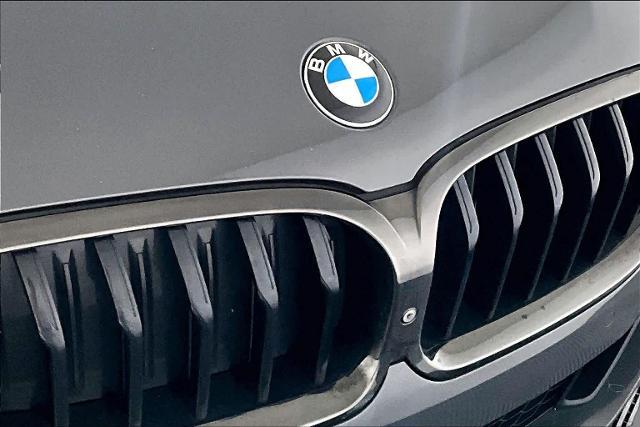 2019 BMW 850i - $43,800
