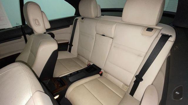 2011 BMW 3 Series 328i