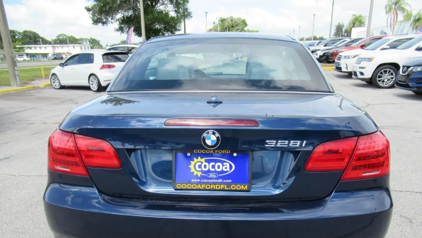 2013 BMW 3 Series 328i